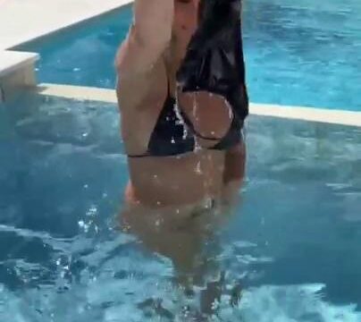 Paige Vanzant Nude in Swimming Pool Video Leaked