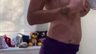 Trixie Thomas Youtuber Topless Try-On Nude Video